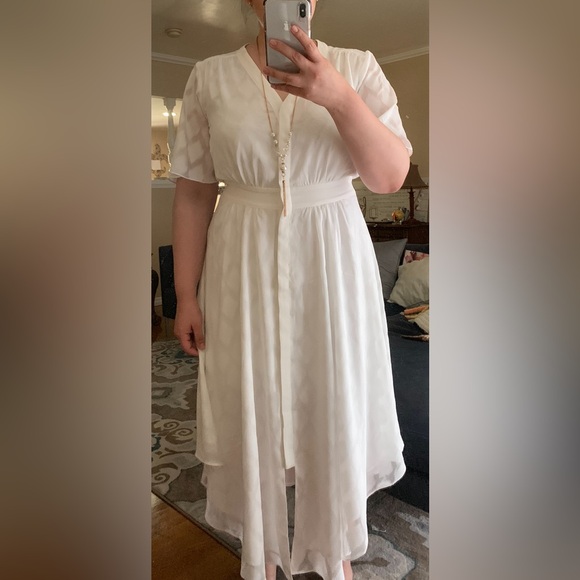 EUC Eva Longoria Off White Handkerchief Midi - Picture 1 of 16